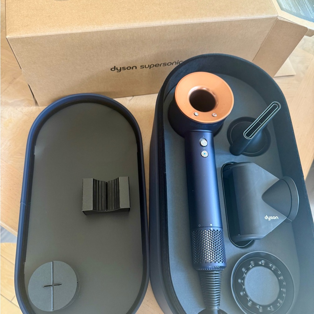 Dyson Supersonic Hair Dryer - Blue and Copper